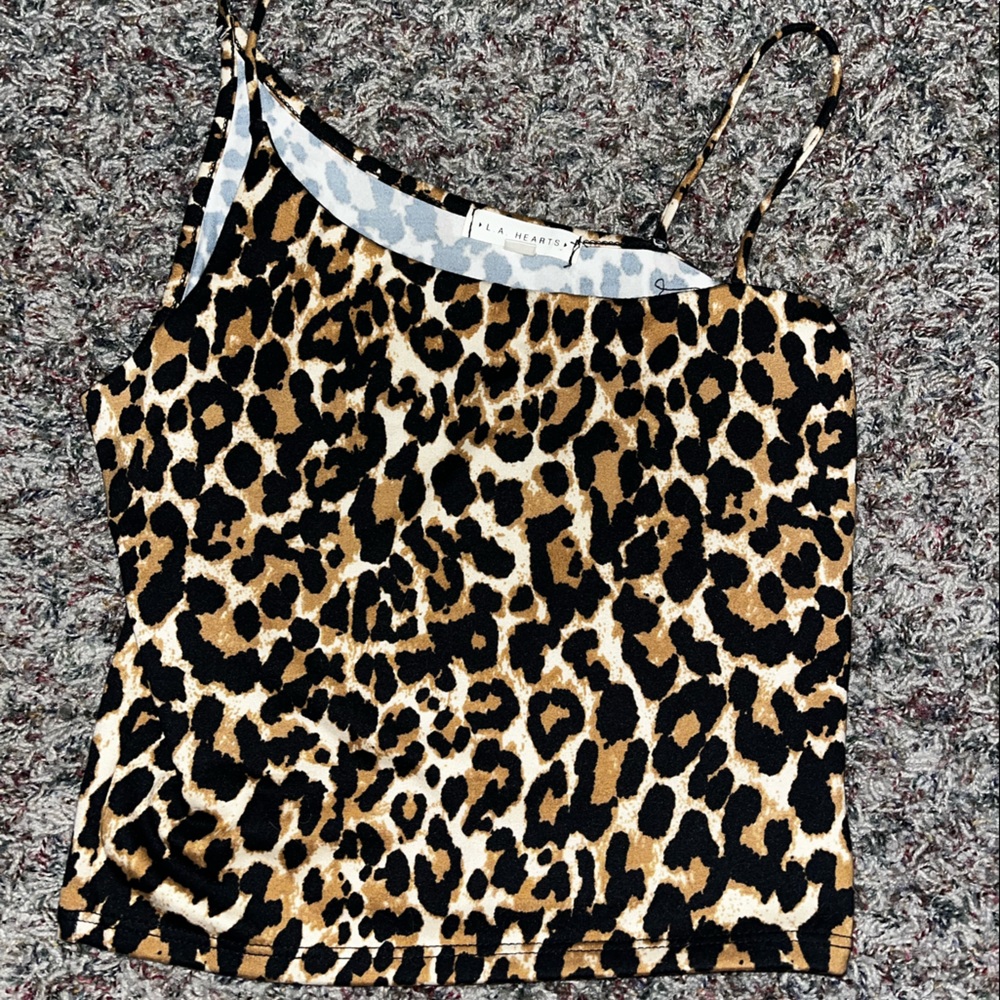 L.A. HEARTS leopard print one shoulder tank top. Size: S. Worn twice